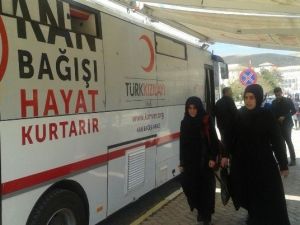 Kovancılar’da Kan Bağışına Yoğun İlgi