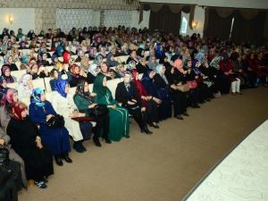 Komek’te Kutlu Doğum Coşkusu