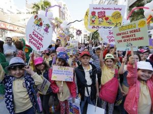 İzmir’de 23 Nisan Coşkusu