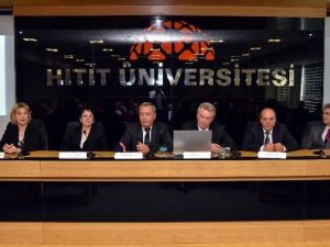 Hitit Üniversitesi’de “Obezite Ve Egzersiz” Paneli