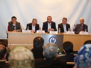 Bayburt Üniversitesinde Hz. Peygamber Ve Birlikte Yaşama Ahlakı Paneli