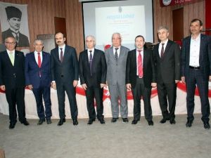 Manyas’taki Kutlu Doğum Konferansında İl Müftüsü Konuştu