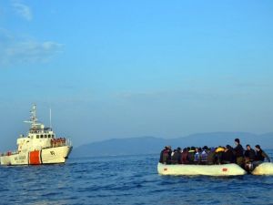 Ege Denizinde 5 Günde 513 Göçmen Kurtarıldı