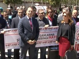 Sağlıkçılar Doktor Ersin Arslan’ı Unutmadı