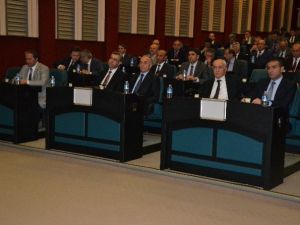 Vali Orhan Düzgün: