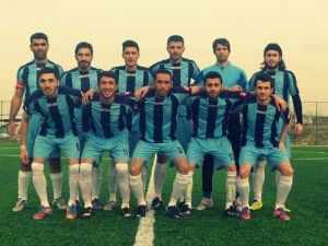 Bal İçin İki Aday, TEK Doksan Dakika