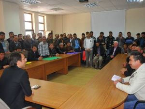 Ermenek’te İşsiz Kalan 80 İşçi Kaymakamla Görüştü