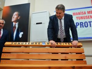 Öğrencilerin Yaptığı Bankların Dağıtımına Başlanıldı