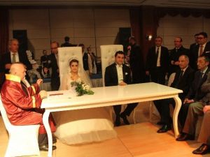 Ala Memleketi Erzurum’da Nikâh Şahidi Oldu