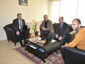 Vali Kahraman’dan Türkiye Gazetesi Ve İHA’ya Ziyaret