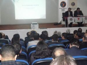 Genç Birlik Vakfı’ndan ‘Birlik Ve Beraberlik’ Semineri