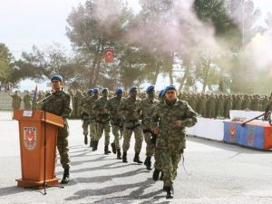 Kışlalardaki Cep Telefonu Esnafı Da Sevindirdi