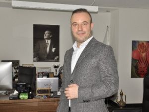 En Genç Mütevelli Heyet Başkanından Gençlere “Meclis” Çağrısı