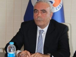 Chp’li Baysan Adaylıktan Çekilmekten Vazgeçti