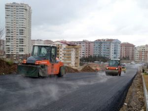 Büyükşehir Asfaltta Dur Durak Bilmiyor