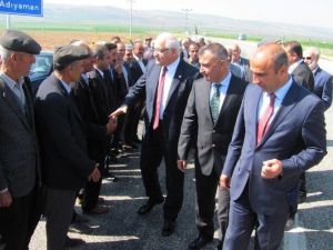 Milletvekili Erdoğan Araban’da Kurban Kesilerek Karşılandı