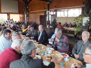 CHP’li Adaylar, Muhtarlar Ve Oda Yöneticileri İle Bir Araya Geldi