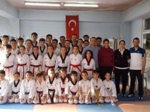 Bartınlı Taekwondocular Şampiyonaya Hazır