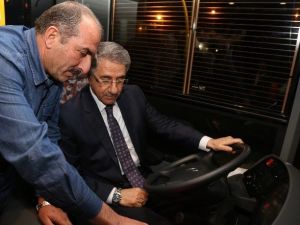 Elazığ Belediye Başkanı Yanılmaz, Yeni Alınan Otobüsleri Test Etti