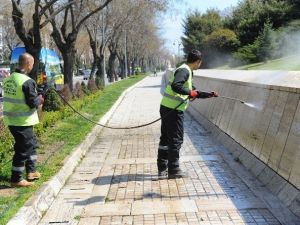 Anıtkabir Çevresinde 23 Nisan Öncesinde Özel Temizlik