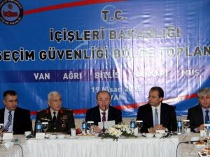 Bakan Öztürk Başkanlığında Güvenlik Toplantısı