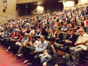 ’İnternette Tanışan Son Çift’ Güldürdü