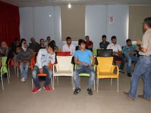 Bağlar’da Madde Bağımlılığı Semineri