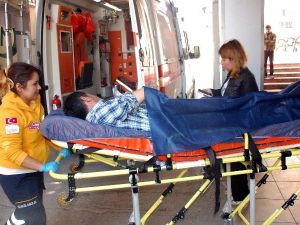 Motosiklet Devrildi: 1 Yaralı