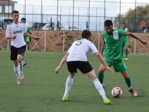 Bal Ligi’ne Yükselme Maçında Gülen Taraf Yeşilyurtspor Oldu