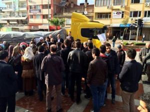 İHH’den Suriye’ye Bir Tır Yardım Malzemesi