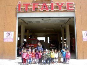 Cevher Dudayev Anaokulu Öğrencileri, İtfaiyeyi Ziyaret Etti