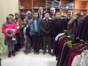 Daday’da Yüz Çocuğun Yüzü Güldü