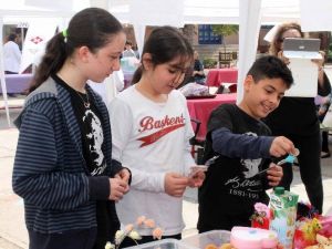 Harçlıklar LÖSEV İçin Harcandı