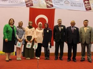 Aydın Sosyal Bilimler Lisesi, Kutlu Doğum Yarışmasında Birinci Oldu