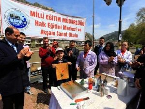 Vali Çomaktekin’den Sevgi Evlerine Ziyaret