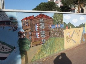 Burhaniye’de Öğrenci Ressamlar İş Sahibi Oldu