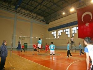 Kurumlar Arası Voleybol Turnuvası Tamamlandı
