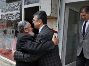 MHP Milletvekili Adayları Prof. Dr. Aydın Ve Kaya Palandöken’de Esnafı Ziyaret Etti
