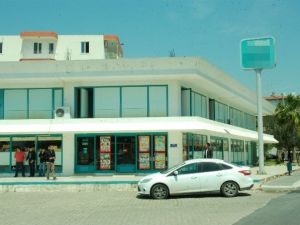 Kamera Sistemini Söküp, Para Kasasını Soydular