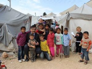 Suriyeli Çocuklar Aşılandı