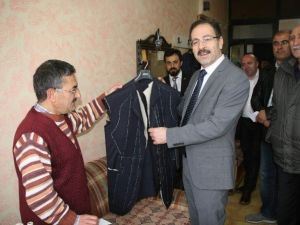 AK Parti Yozgat Milletvekili Adayı Abdulkadir Akgül Esnafı Ziyaret Ederek Sorunlarını Dinledi