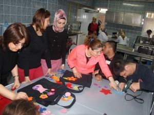 Engelleri Birlikte Aşıyorlar