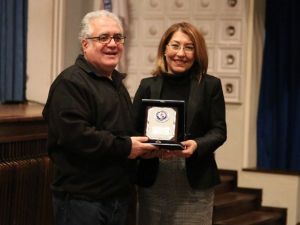 Ödüllü Yönetmen Ümit Ünal İzmir Üniversitesi’nde