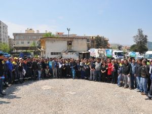 Buca’da Taşeron İşçilerinin Sendika Sevinci