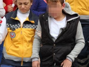 Okulda Sınıf Arkadaşını Kalemtıraş İle Yaraladı