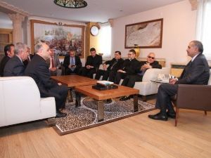 François Yakan Vali Koçak’ı Ziyaret Etti