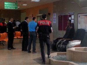 Kız Arkadaşı Görüşmek İstemeyen Gencin İntihar Teşebbüsü