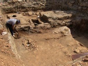 Bodrum Yokuşbaşı’ndan Tarih Fışkırıyor