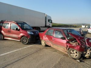 Hastane Dönüşü Feci Kaza: 5 Yaralı