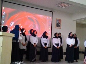 Nevşehir Kız İmam Hatip Lisesinden Kutlu Doğum Programı